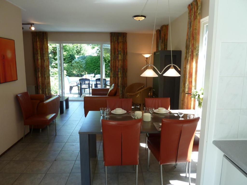 Noordwijk Holiday Rentals Room photo